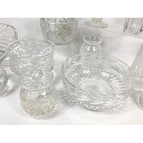 641 - Quantity of crystal bowls, vases, jars and jugs etc. Tyrone and other. Largest bowl 20 x 14cm