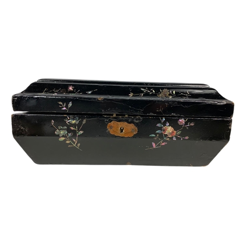 647 - 19th century lacquered Chinese style inlaid jewellery box 40 x 27 x 17cm