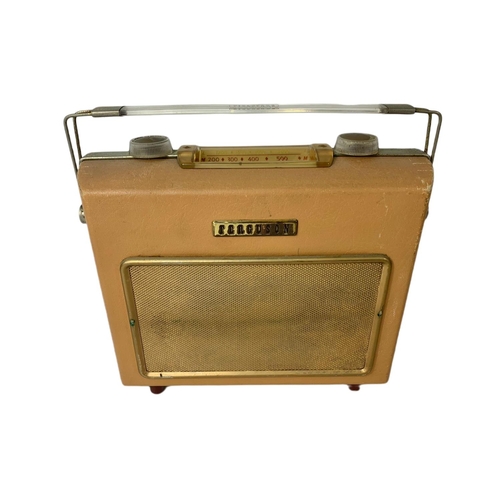 725 - Vintage Ferguson Fieldfare 348BT radio. 26 x 9 x 25cm