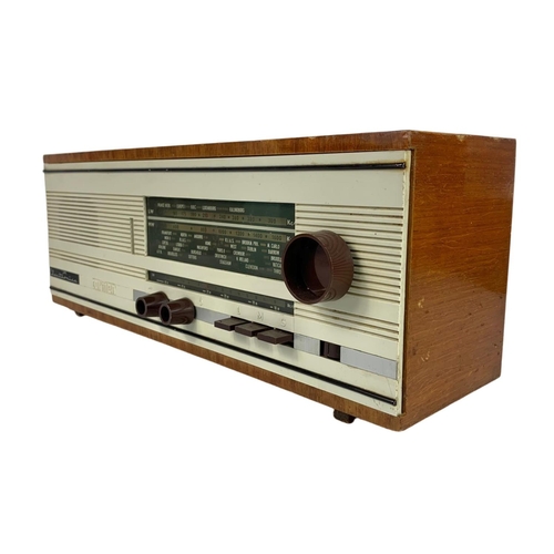 286 - Vintage Carmen radio. 44 x 12 x 17cm