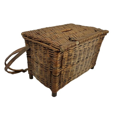 335 - Vintage wicker fishing basket. 48.5 x 33 x 31cm