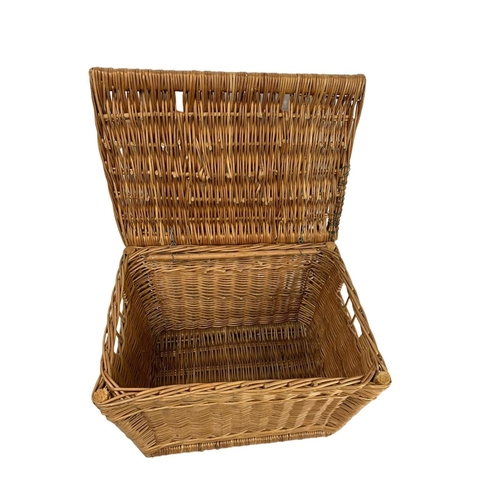 336 - 2 vintage wicker picnic baskets. Largest 52 x 38cm