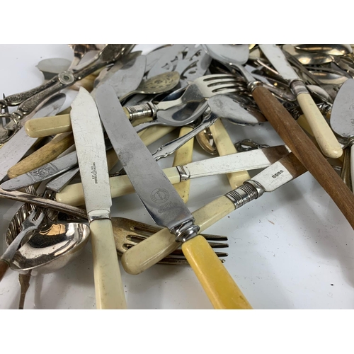 540 - Quantity of silver plated cutlery