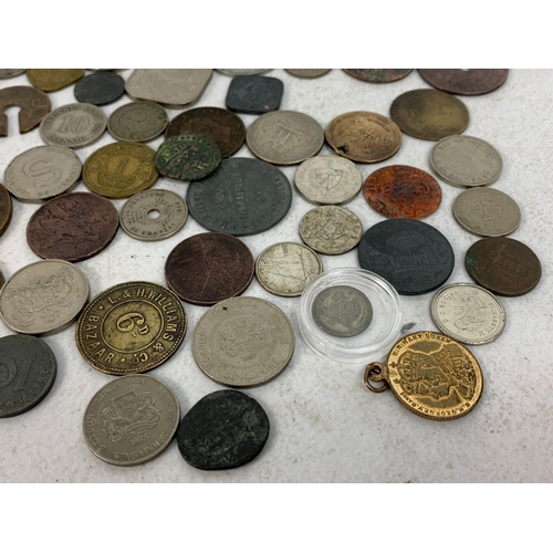 700 - Quantity of old coins