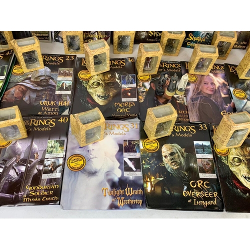 635 - Quantity of The Lord Of The Rings collectors models. Boxes measure 11cm