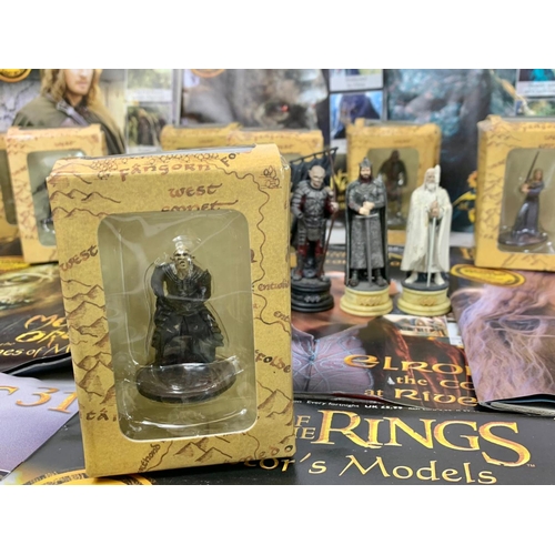 635 - Quantity of The Lord Of The Rings collectors models. Boxes measure 11cm