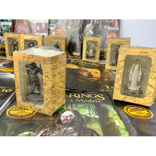 635 - Quantity of The Lord Of The Rings collectors models. Boxes measure 11cm