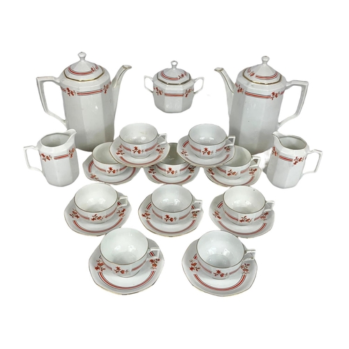 615 - 25 piece Art Deco coffee set. Circa 1920/30.