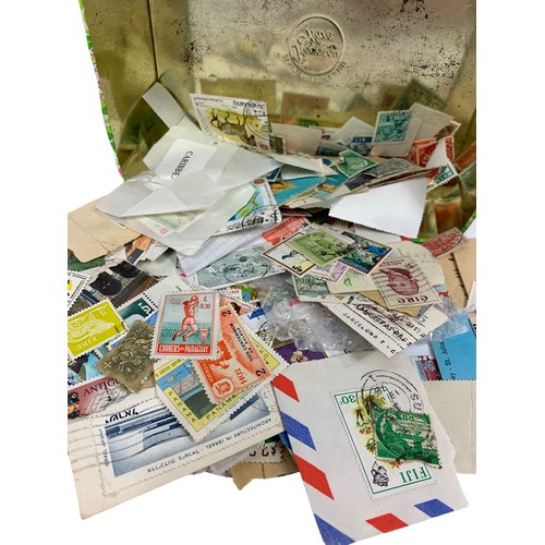 683 - Quantity of vintage collectable stamps.