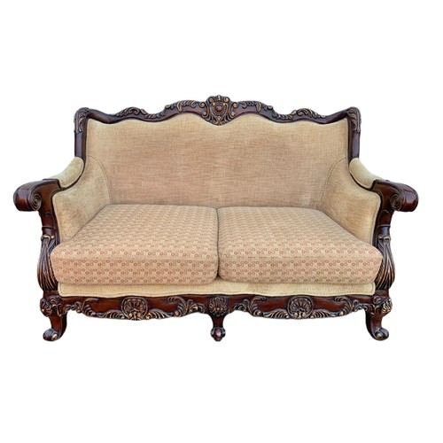 1209 - Large ornate 3 piece suite. Largest sofa 228.