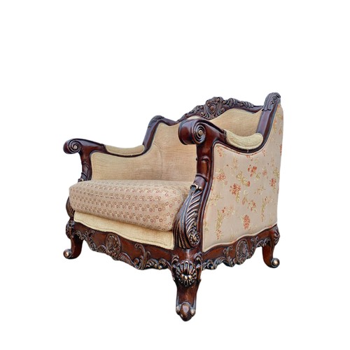 1209 - Large ornate 3 piece suite. Largest sofa 228.