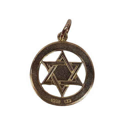 657b - 9ct gold Star Of David pendant, 5.73 grams