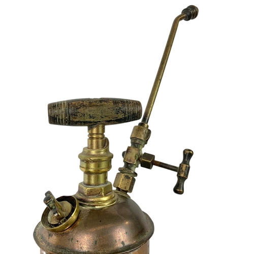 100 - Large late 19th early 20th century Nesthill Arundell copper and brass sprayer. 50cm.