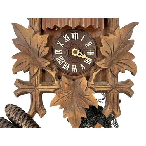 72 - Vintage Cuckoo clock. 23 x 35cm.