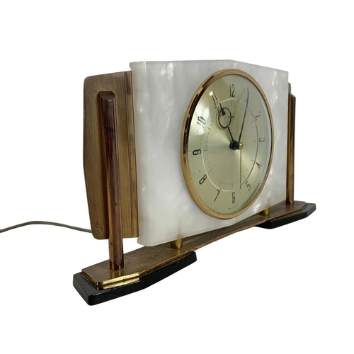 170 - Metamec mantle clock. Circa 1960. 28 x 14cm