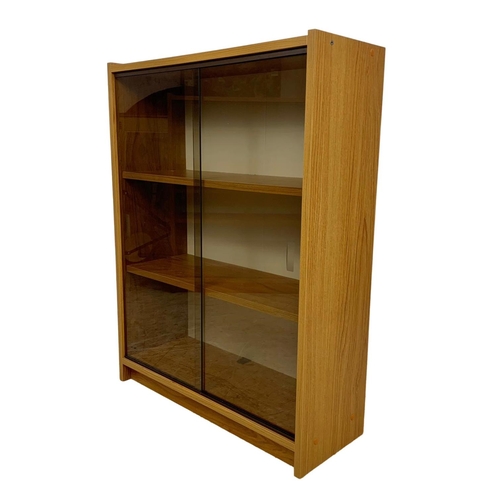 1179 - 3 mid century teak veneer bookcases. 60 x 23 x 80cm