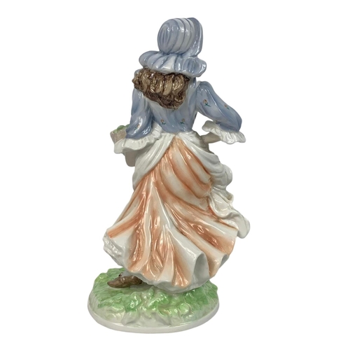 545 - Limited Edition Coalport figurine “Rosie Picking Apples”. Old Country Ways. Designed by Elisabeth. 2... 