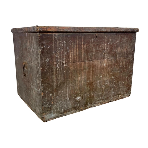 315 - Large Victorian pine trunk with original scumble paint. 94 x 61.5 x 63.5cm