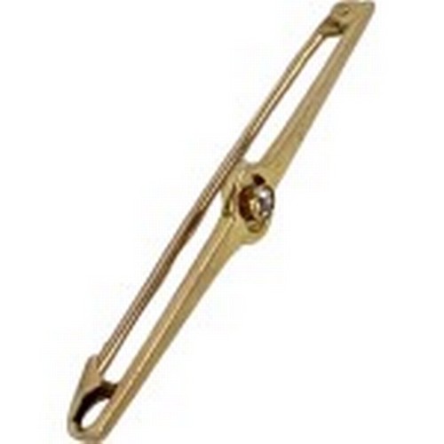 681 - 15ct gold brooch with diamond