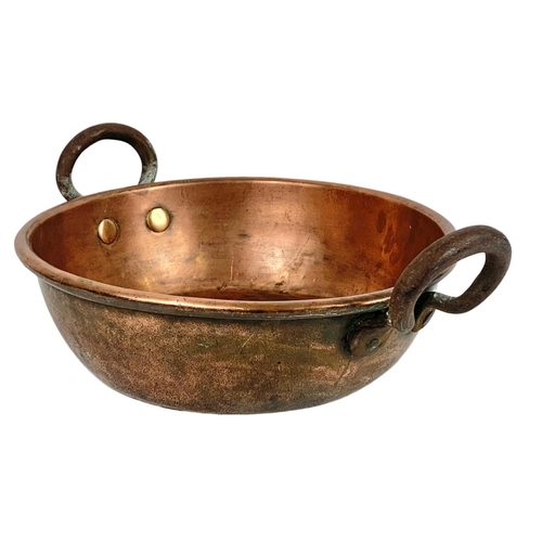 11 - Victorian copper jelly pan. 44 x 34.5 x 16.5cm