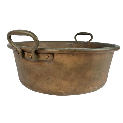 12 - Large Victorian copper jelly pan. 49.5 x 43 x 21cm