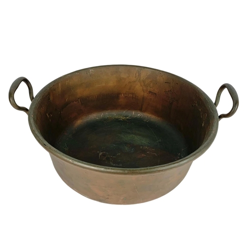 12 - Large Victorian copper jelly pan. 49.5 x 43 x 21cm