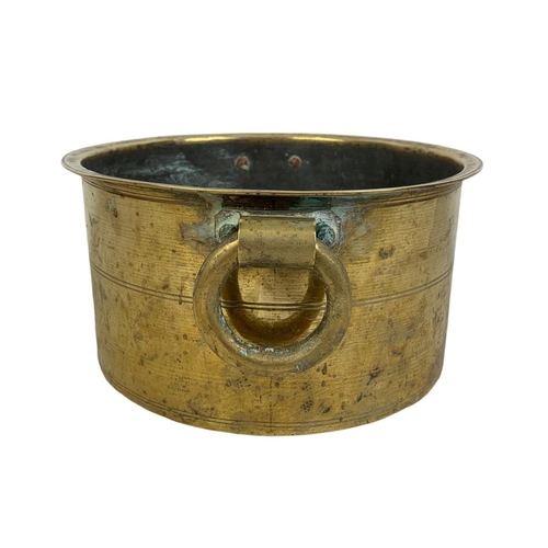 154 - A 19th century brass pot with 2 ring handles. Circa 1880. 24 x 21 x 13.5cm.