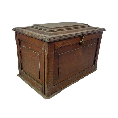 171 - A Victorian wooden coal box with original scumble paint. 49 x 32 x 34cm