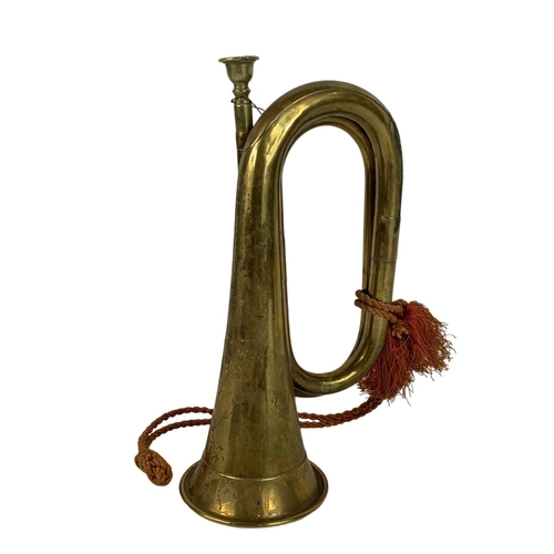 19 - Vintage bugle. 28cm