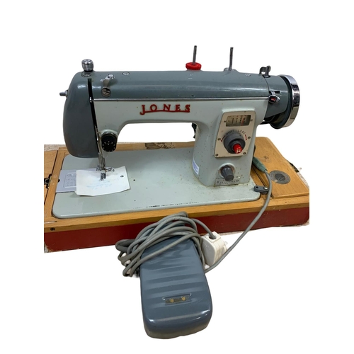 224 - Vintage Jones sewing machine. 49 x 22.5 x 33cm