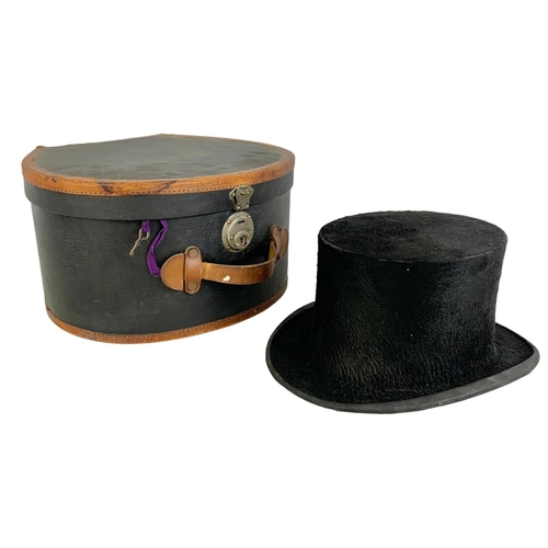 25 - Vintage Battersby of London top hat in box.