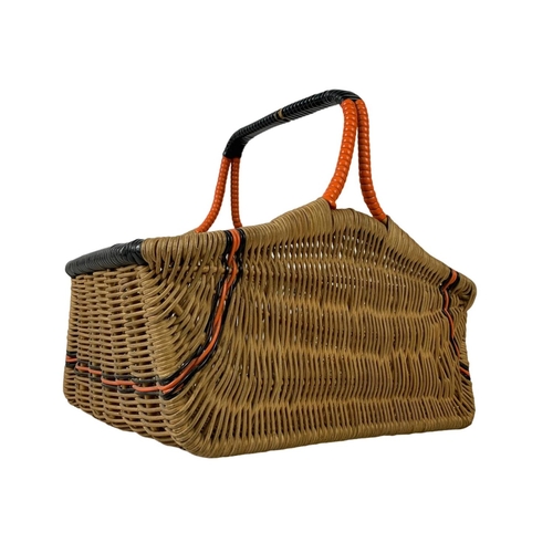 252 - A 1930’s wicker basket. 36.5 x 24 x 31cm.