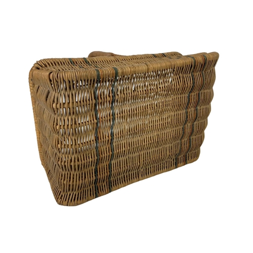 254 - A 1930’s wicker basket. 38 x 24 x 29cm