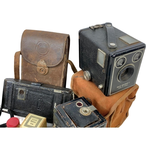 270d - Vintage cameras. Including Voighander, Kodak, Zeiss Ikon.