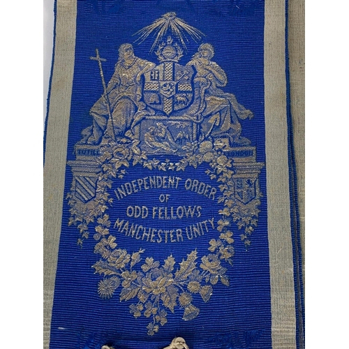 275 - Vintage Odd Fellows sash and apron.