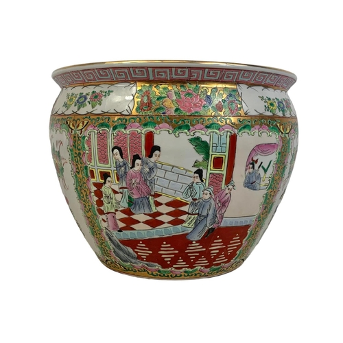 37 - Large Chinese jardiniere. 33 x 25cm