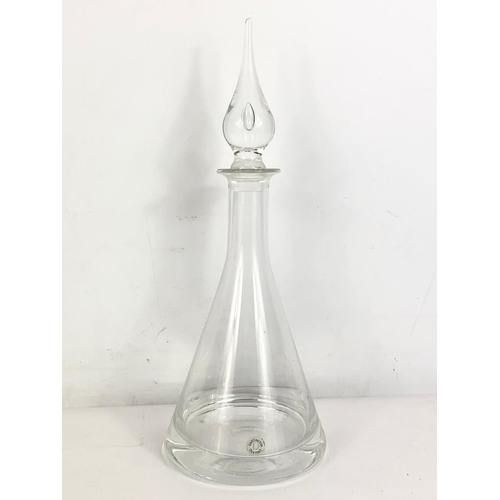 423 - Large Dartington decanter, 2 vintage decanters and 2 inkwells. Largest decanter 37cm