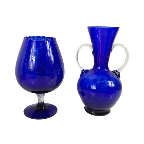 484 - 5 pieces of vintage colt blue glassware. 25cm