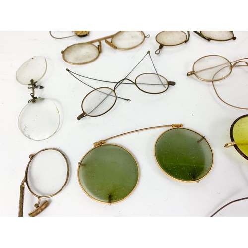 55 - Quantity of Victorian, early 20th century and vintage spectacles.