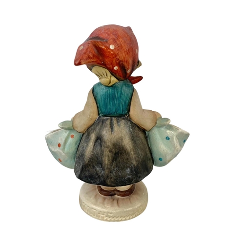 600 - A large M. J. Hummel Goebel pottery figure “Mother’s Darling” number 175. 14cm