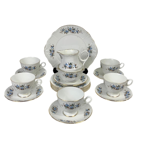 727 - 20 piece Cavendish Marlborough tea set.