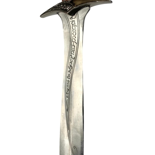 95 - Replica “Sting” sword. Made from metal. Bilbo and Frodo Baggins. The Lord Of The Rings. 65.5cm