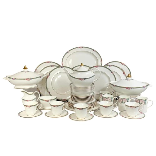 539a - 51 piece Royal Doulton “Orchard Hill” dinner set