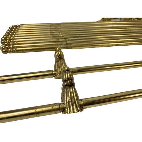 370a - Vintage brass stair rods. 75.5cm.