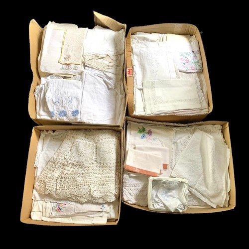 711a - A large quantity of linen.