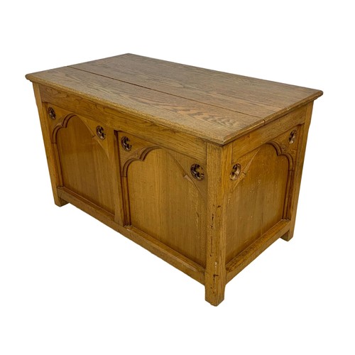 997 - A large early 20th century oak church altar table in the Neo Gothic style. Circa 1920. 137 x 75 x 84... 