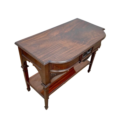 996 - An Edwardian mahogany side table in the Georgian Adams style. 99 x 55 x 77cm