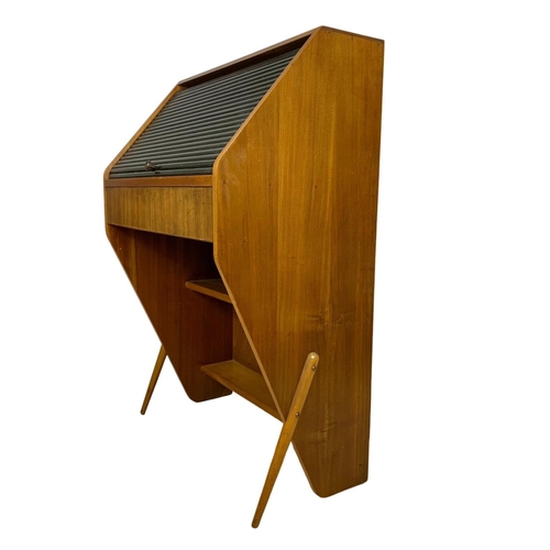 984 - A 1950’s walnut and beech writing bureau with drawer. 67 x 41 x 101.5cm