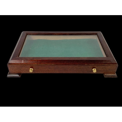 165 - A table top display case with drawer. 36.5 x 23.5 x 6cm.