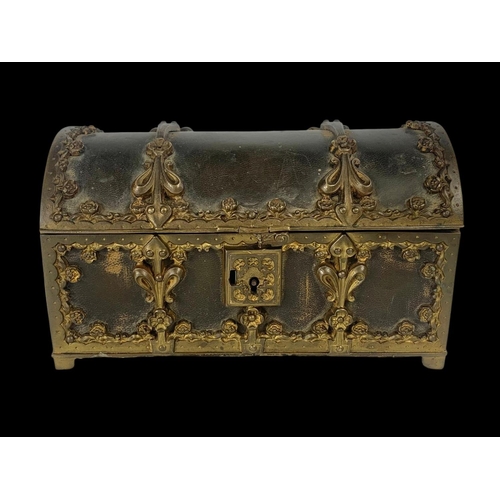 2 - A Victorian leather and brass bound jewellery box. 19 x 10.5 x 11cm.